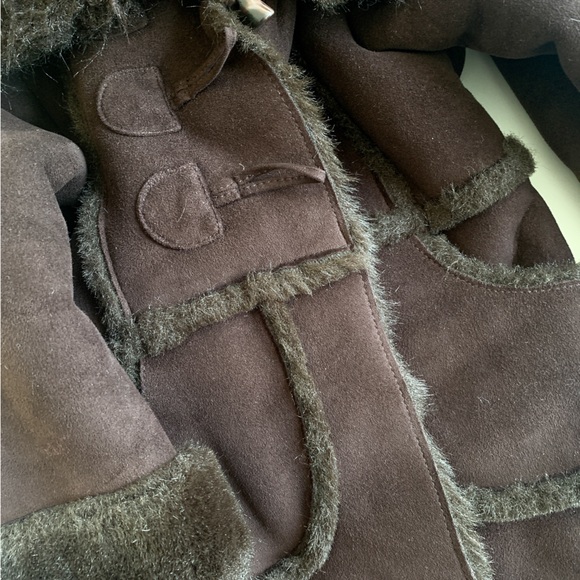 GAP size 3 Dark brown faux fur lined beautiful coat - Picture 3 of 3